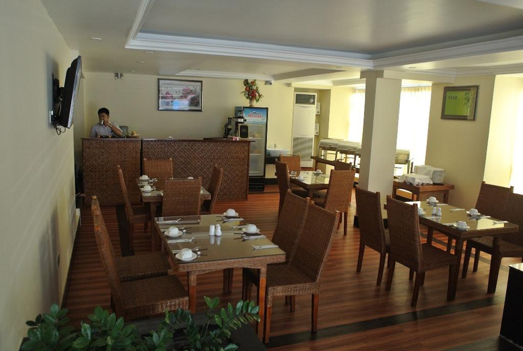 Hotel Wardan Янгон Екстериор снимка