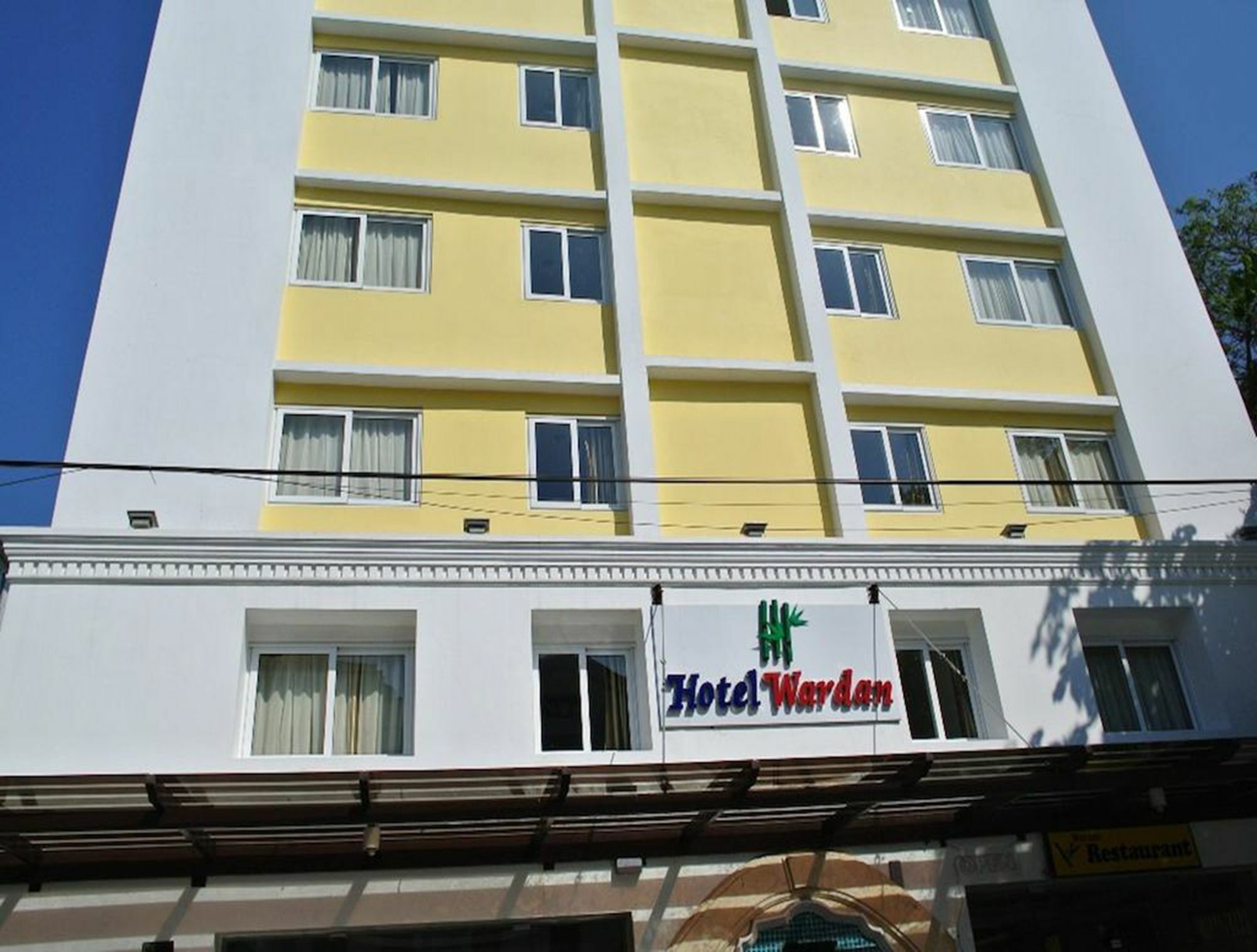 Hotel Wardan Янгон Екстериор снимка